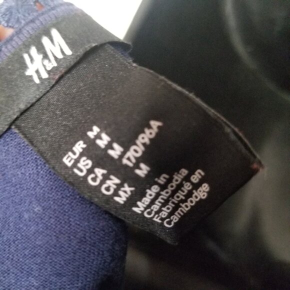 H M hi low tank top with lace detail - Picture 6 of 8